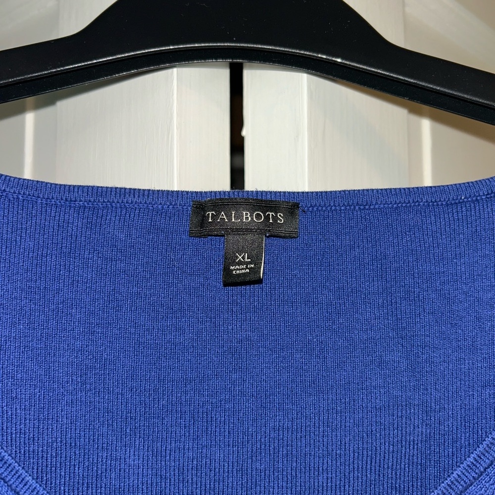 Talbots Scalloped Edge Royal Blue V-Neck Sweater - Picture 2 of 4
